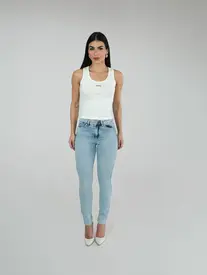 CALCA SKINNY BOLSOS BORDADOS G3 -