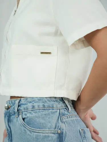 CAMISA CROPPED BRIM BOTOES