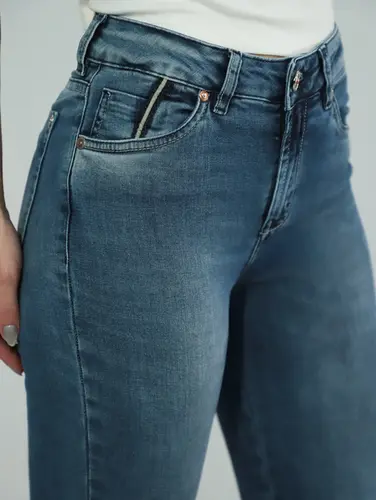 CALÇA DOUBLE CUT BARRA VIRADA